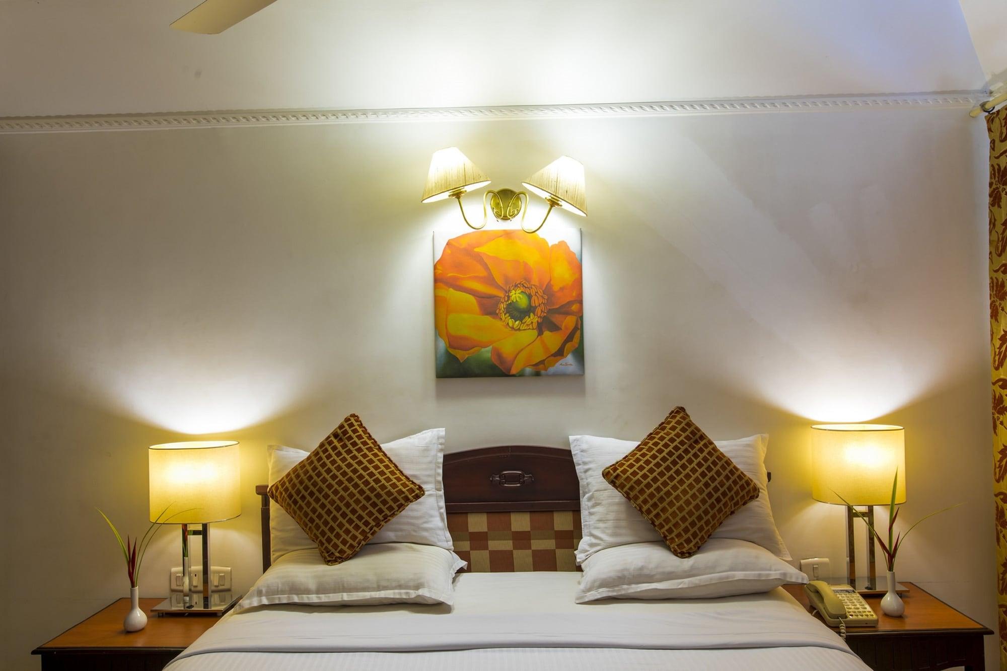 Golf View Hotels & Suites Nedumbassery Buitenkant foto