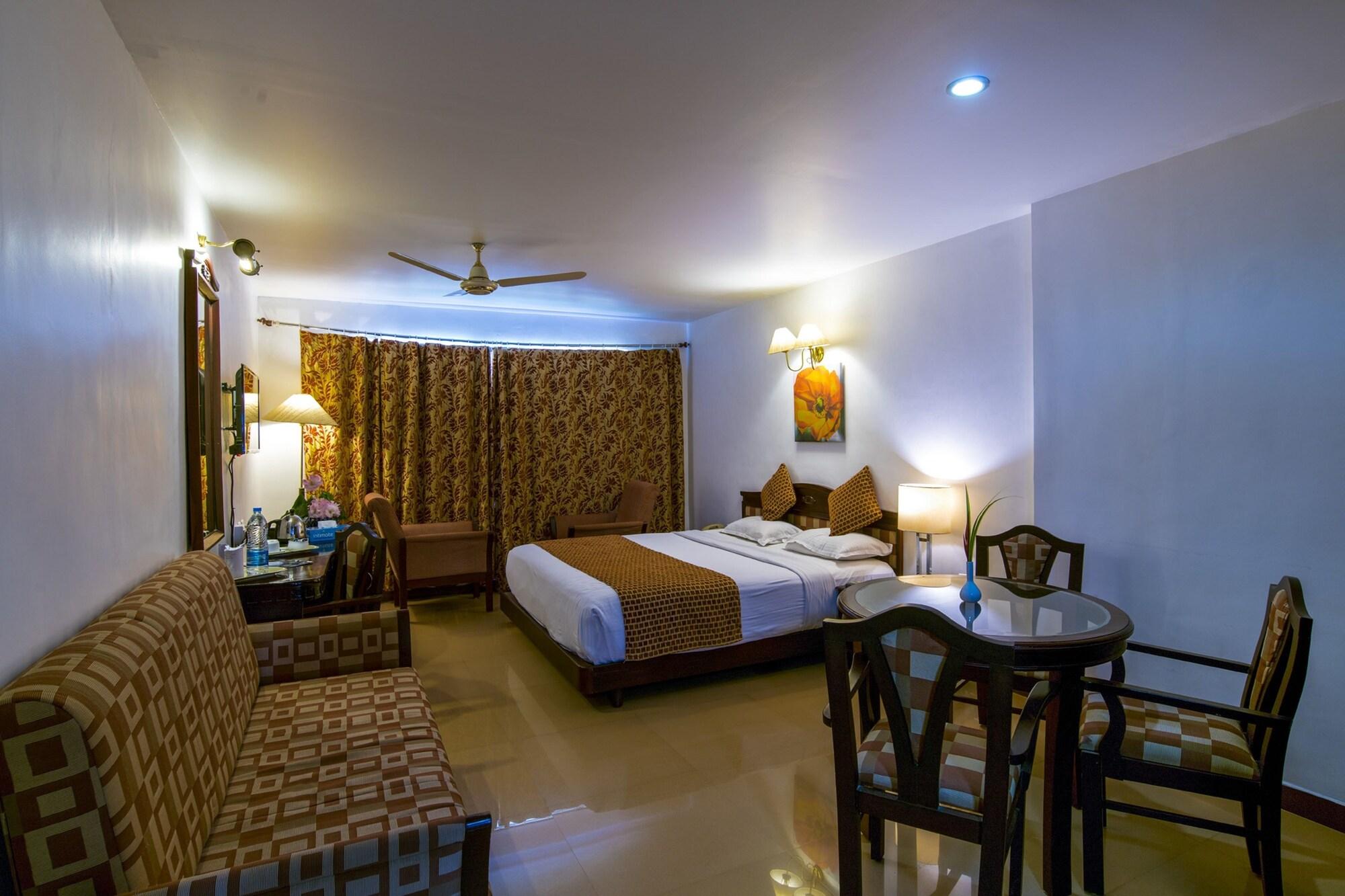 Golf View Hotels & Suites Nedumbassery Buitenkant foto